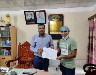 Ashikur Rahman receiving the letter of appreciation from Upazila Nirbahi Officer Mr. Firuzul Islam